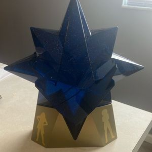 Marvels LED Light Up Popcorn Container Bucket, brand new